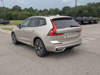 Used 2025 Volvo XC60 B5 Core AWD/4WD video 3