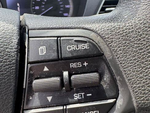 Used 2015 Hyundai Sonata SE FWD image 40