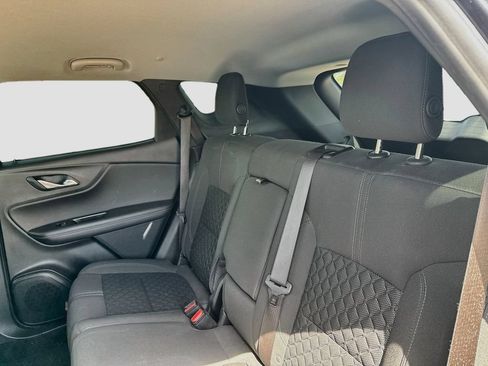 Used 2021 Chevrolet Blazer LT FWD image 21
