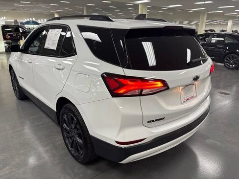 Used 2022 Chevrolet Equinox RS AWD/4WD image 5