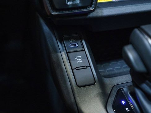 Used 2025 Toyota Grand Highlander AWD image 33