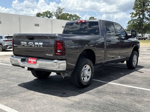 Used 2025 RAM 2500 Tradesman w/ Chrome Appearance Group AWD/4WD image 5
