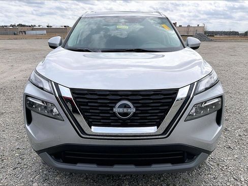 Certified 2023 Nissan Rogue SV w/ SV Premium B Package image 7