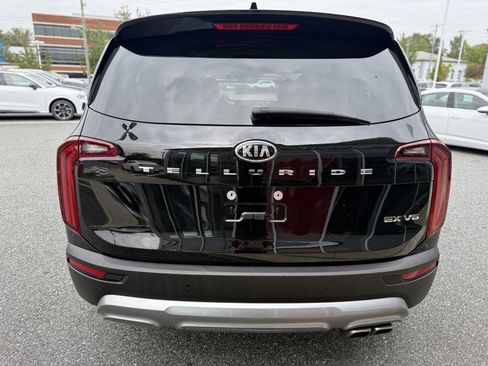 Used 2021 Kia Telluride EX w/ EX Premium Package image 5