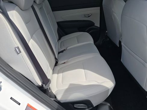 New 2026 Hyundai Tucson SEL FWD image 19