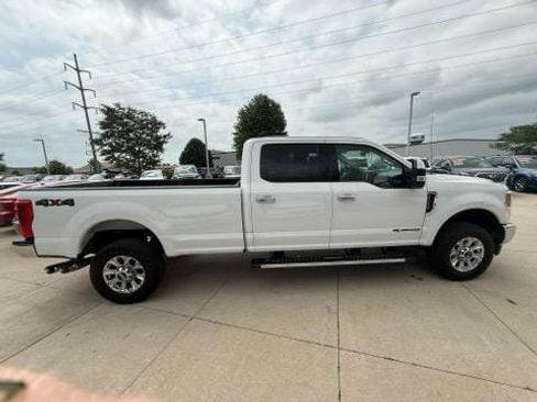 Used 2018 Ford F350 XLT w/ XLT Premium Package AWD/4WD image 5