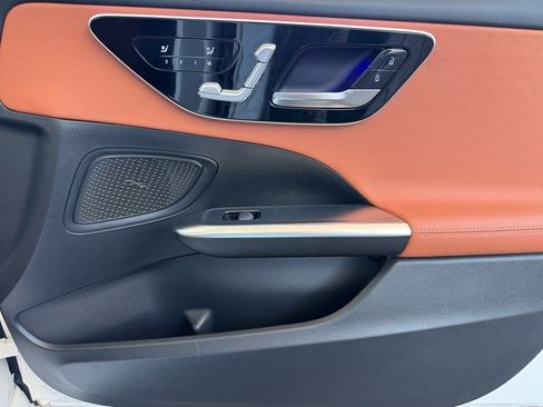 Certified 2025 Mercedes-Benz C 300 Sedan image 25