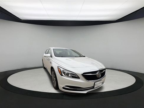 Used 2019 Buick LaCrosse Essence w/ Sun and Shade Package image 1