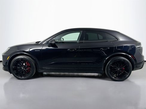 New 2025 Porsche Macan Turbo Electric image 2