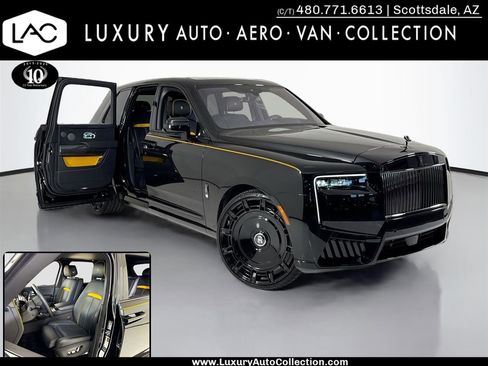 Used 2025 Rolls-Royce Cullinan Black Badge AWD/4WD image 1