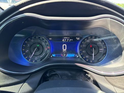 Used 2016 Chrysler 200 S w/ Navigation & Sound Group I AWD/4WD image 33