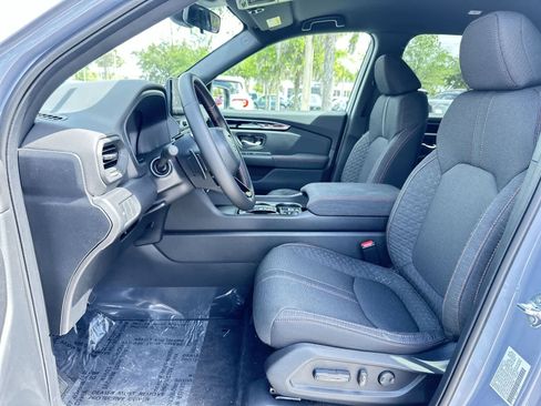 New 2026 Honda Pilot Sport image 13