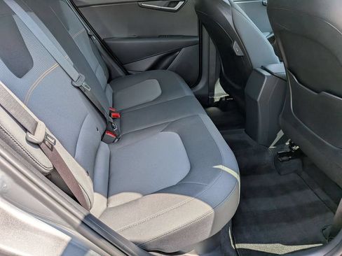 Used 2025 Kia Niro LX FWD image 29