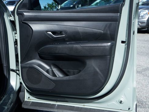 Used 2025 Hyundai Santa Cruz SEL image 35