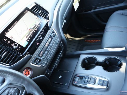 New 2025 Honda Ridgeline TrailSport image 18