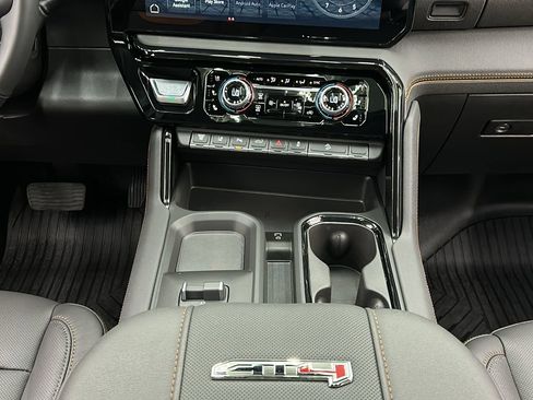 Used 2026 GMC Sierra 2500 AT4 w/ AT4 Preferred Package image 29