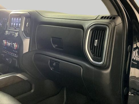 Used 2020 GMC Sierra 1500 SLT AWD/4WD image 17