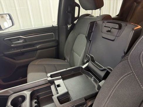 Used 2022 RAM 1500 Big Horn AWD/4WD image 34