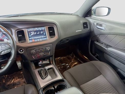 Used 2023 Dodge Charger R/T w/ Performance Handling Group RWD image 23