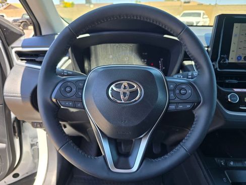 Used 2026 Toyota Corolla Cross LE w/ Moonroof Package AWD/4WD image 18