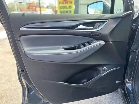 Used 2018 Buick Enclave Premium w/ Experience Buick Package image 11