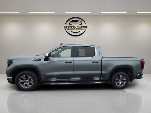 Used 2023 GMC Sierra 1500 SLE image 4
