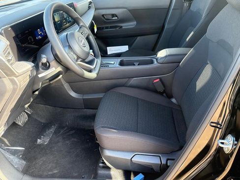 New 2026 Nissan Kicks S image 18