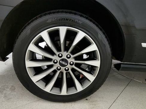 Used 2021 Lincoln Navigator Reserve AWD/4WD image 77