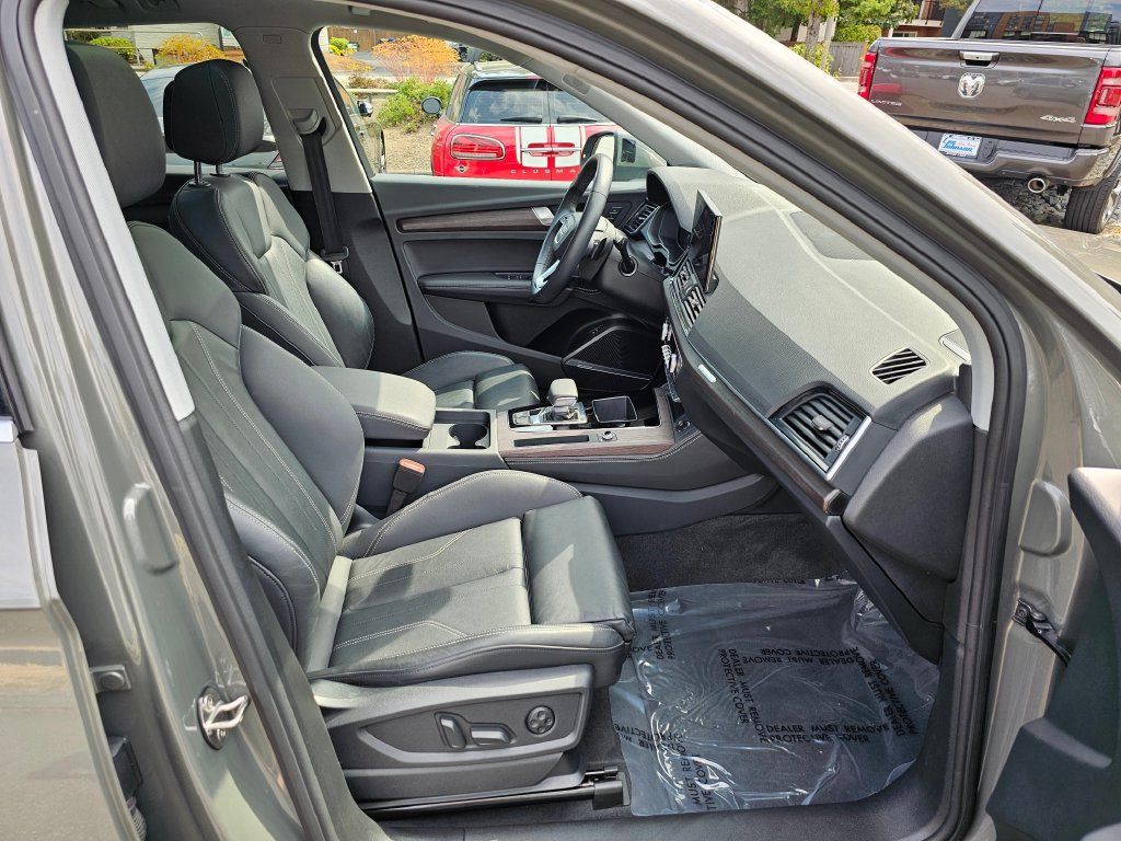 Used 2024 Audi Q5 2.0T Premium Plus AWD/4WD image 28