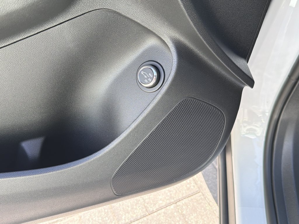 New 2026 Buick Envista Sport Touring w/ Convenience I Package FWD image 22