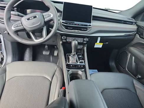 New 2026 Jeep Compass Trailhawk AWD/4WD image 9