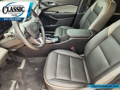 Used 2025 Chevrolet Trax ACTIV w/ Driver Confidence Package FWD image 14