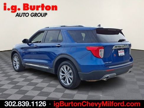 Used 2023 Ford Explorer Limited AWD/4WD image 4