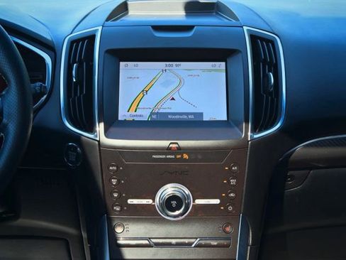 Used 2020 Ford Edge ST w/ Cold Weather Package AWD/4WD image 21