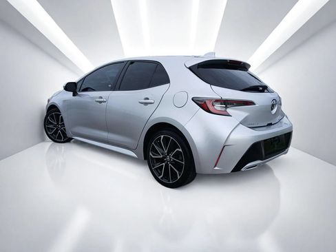 Used 2020 Toyota Corolla XSE FWD image 5