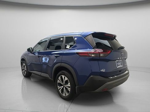 Used 2023 Nissan Rogue SV w/ SV Premium B Package AWD/4WD image 4