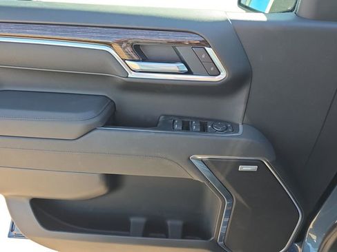 New 2026 GMC Sierra 1500 Elevation w/ Elevation Premium Package AWD/4WD image 11