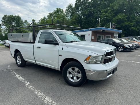 Used 2014 RAM 1500 Classic SLT AWD/4WD image 16