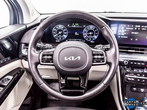 Used 2024 Kia Carnival SX Prestige image 22