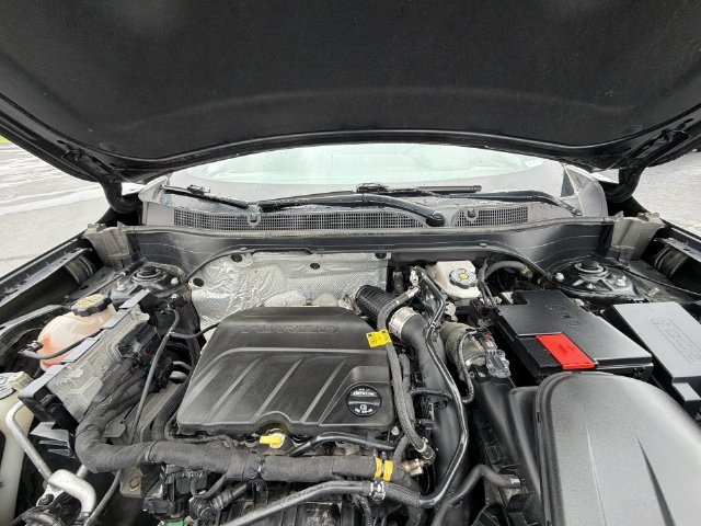 Certified 2024 Chevrolet Trax RS w/ Sunroof Package FWD image 31
