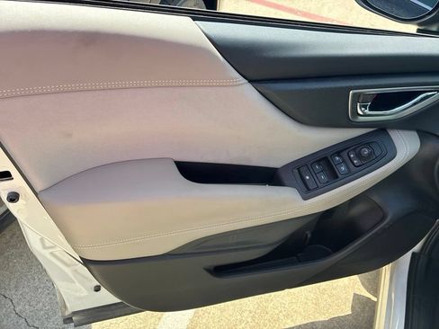 Used 2022 Subaru Forester Premium w/ Popular Package #2 AWD/4WD image 8