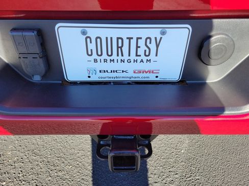 Used 2024 GMC Sierra 1500 AT4 w/ Technology Package image 31