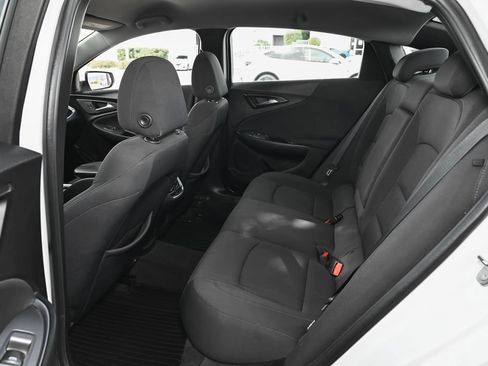 Used 2016 Chevrolet Malibu LT FWD image 23