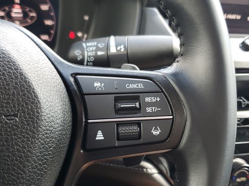 Used 2025 Honda Accord Sport image 24