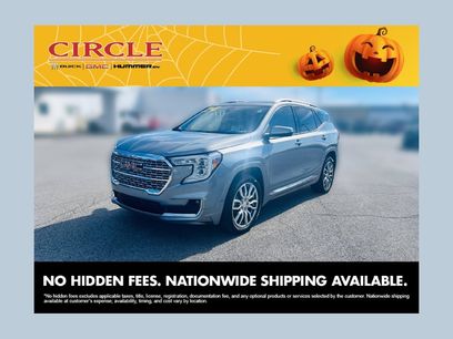 Used 2024 GMC Terrain Denali w/ Denali Premium Package