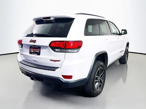 Used 2018 Jeep Grand Cherokee Trailhawk AWD/4WD image 6