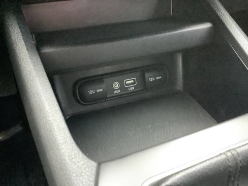 Used 2021 Kia Forte Sedan image 32