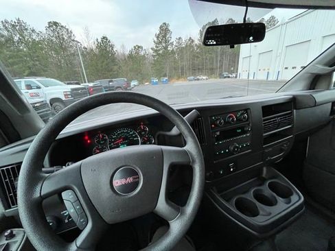 Used 2024 GMC Savana 2500 w/ Driver Convenience Package image 19