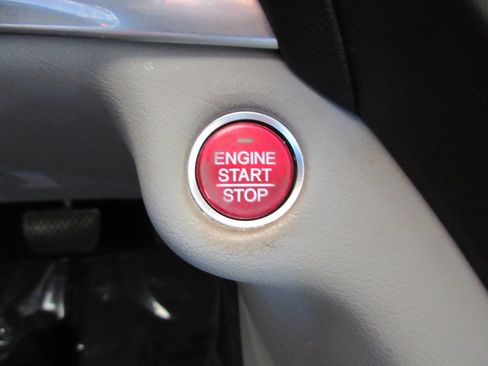 Used 2018 Acura MDX SH-AWD image 40