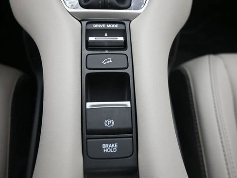 New 2026 Honda HR-V EX-L image 30